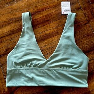 NWT Lululemon Sports Bra
